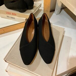 L'AMOUR DES PIEDS "Bertin" Flat size 8.5